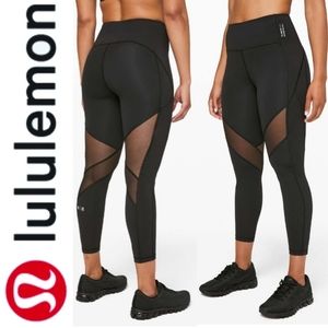 Lululemon Leggings - Barry's Collab - Size 4